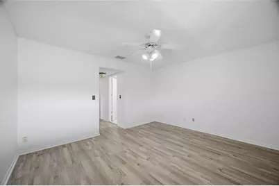 6336 Newtown Circle #36C1, Tampa, FL 33615 - Photo 13