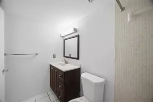 6336 Newtown Cir, Tampa, FL 33615 - Photo 15