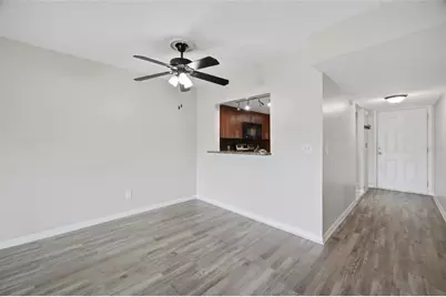 6336 Newtown Circle #36C1, Tampa, FL 33615 - Photo 7
