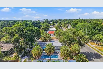 6400 Pelican Drive S, Saint Petersburg, FL 33707 - Photo 43
