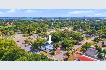 6400 Pelican Drive S, Saint Petersburg, FL 33707 - Photo 39