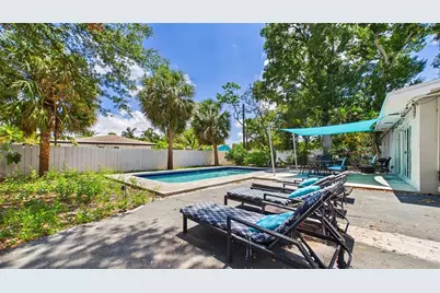 6400 Pelican Drive S, Saint Petersburg, FL 33707 - Photo 35