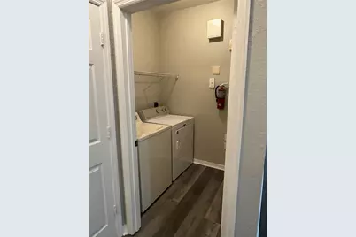 10101 Courtney Palms Boulevard #103, Tampa, FL 33619 - Photo 13