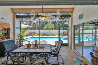 7613 Nottinghill Sky Drive, Apollo Beach, FL 33572 - Photo 15