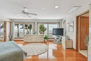 119 Carlyle Cir, Palm Harbor, FL 34683 - Photo 61