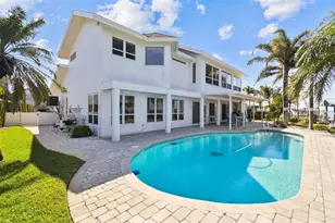 119 Carlyle Cir, Palm Harbor, FL 34683 - Photo 81