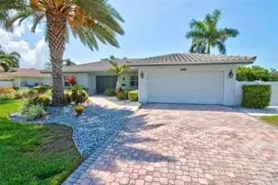 8094 12th Ave S, Saint Petersburg, FL 33707 - Photo 3