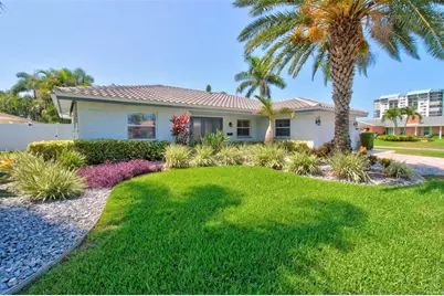 8094 12th Avenue S, Saint Petersburg, FL 33707 - Photo 1