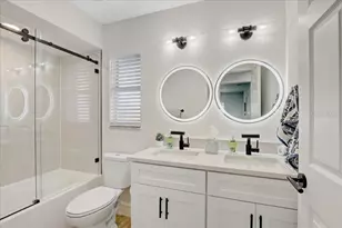6505 64th Ln E, Palmetto, FL 34221 - Photo 19