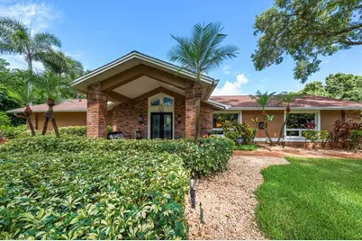 4141 Winding Willow Drive, Palm Harbor, FL 34683 - Photo 9