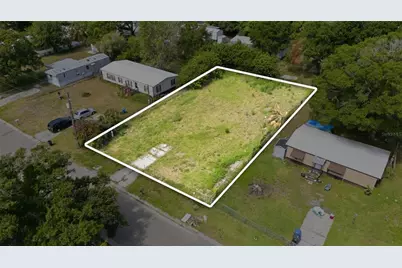 5013 Dacca Drive, Tampa, FL 33619 - Photo 5