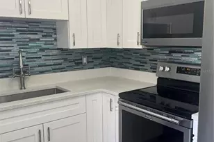 3300 Fox Chase Circle N, Palm Harbor, FL 34683 - Photo 3