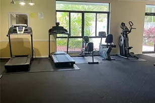 3300 Fox Chase Circle N, Palm Harbor, FL 34683 - Photo 21