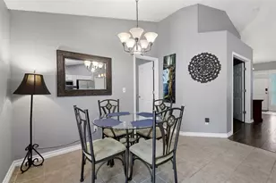 1313 Oak Valley Blvd, Minneola, FL 34715 - Photo 5