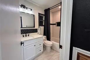 9554 86th Ave, Seminole, FL 33777 - Photo 7