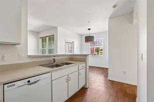 1810 E Palm Ave, Tampa, FL 33605 - Photo 9