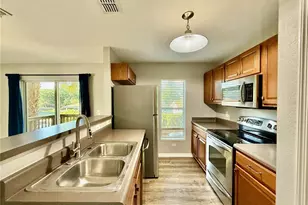 4505 Ashburn Square Dr, Tampa, FL 33610 - Photo 13