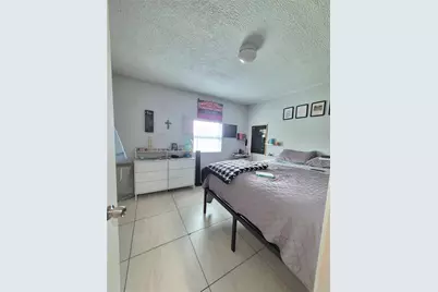 709 E 119th Avenue, Tampa, FL 33612 - Photo 7