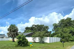 709 E 119th Ave, Tampa, FL 33612 - Photo 15