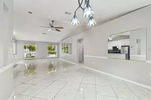 2536 Countryside Pines Dr, Clearwater, FL 33761 - Photo 13