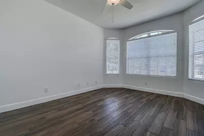 16730 Fairbolt Way, Odessa, FL 33556 - Photo 7