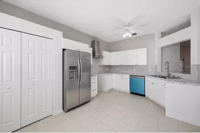 819 Springwood Circle, Bradenton, FL 34212 - Photo 27