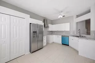 819 Springwood Cir, Bradenton, FL 34212 - Photo 27