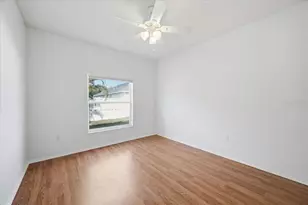 819 Springwood Cir, Bradenton, FL 34212 - Photo 47