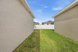 819 Springwood Cir, Bradenton, FL 34212 - Photo 59