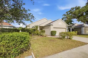 819 Springwood Cir, Bradenton, FL 34212 - Photo 15