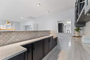 4000 14th Way NE, Saint Petersburg, FL 33703 - Photo 19