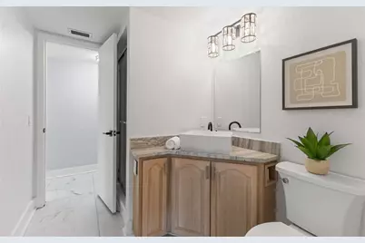 4000 14th Way NE, Saint Petersburg, FL 33703 - Photo 13