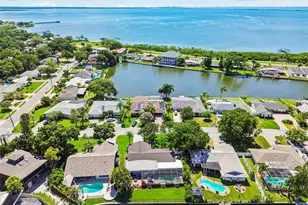 725 Del Oro Dr, Safety Harbor, FL 34695 - Photo 91