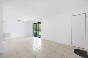 123 Loblolly Ct, Oldsmar, FL 34677 - Photo 13