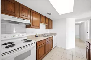 123 Loblolly Ct, Oldsmar, FL 34677 - Photo 9