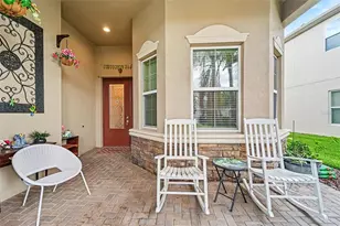 30867 Lindentree Dr, Wesley Chapel, FL 33543 - Photo 3