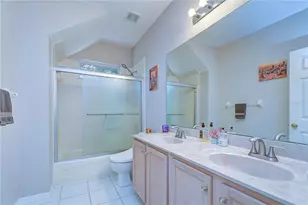 10560 Plantation Bay Dr, Tampa, FL 33647 - Photo 33