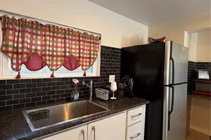 1212 E Columbus Dr, Tampa, FL 33605 - Photo 17