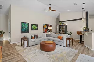 719 92nd Ave N, Saint Petersburg, FL 33702 - Photo 5