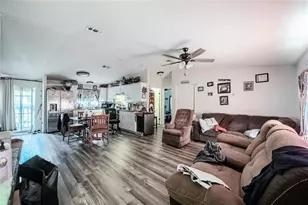 3825 Carriage Dr, Lake Wales, FL 33898 - Photo 7