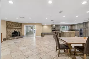 19706 Angel Ln, Odessa, FL 33556 - Photo 9