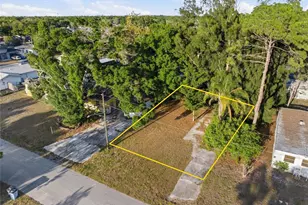 61st Ln, Pinellas Park, FL 33781 - Photo 1