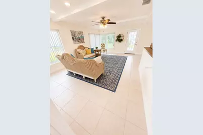 9021 41st Way N #0, Pinellas Park, FL 33782 - Photo 5