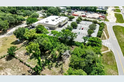 9924 Rockhill Road, Thonotosassa, FL 33592 - Photo 11