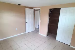 5305 Hawk Dr, Holiday, FL 34690 - Photo 13