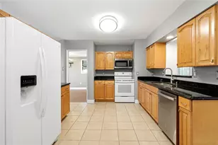 5697 33rd Ave N, Saint Petersburg, FL 33710 - Photo 21