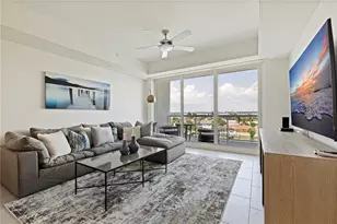 415 Island Way, Clearwater Beach, FL 33767 - Photo 9