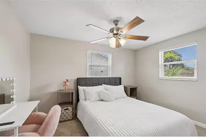 8891 85th Street, Seminole, FL 33777 - Photo 13