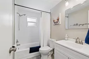 8891 85th St, Seminole, FL 33777 - Photo 11