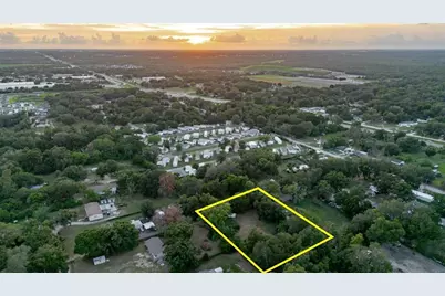 11152 Galaxy Lane, Thonotosassa, FL 33592 - Photo 5